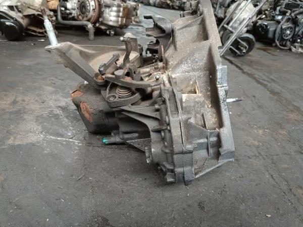 BOITE DE VITESSE MANUEL RENAULT TWINGO 1.0TCE JE3001 - Vue 3